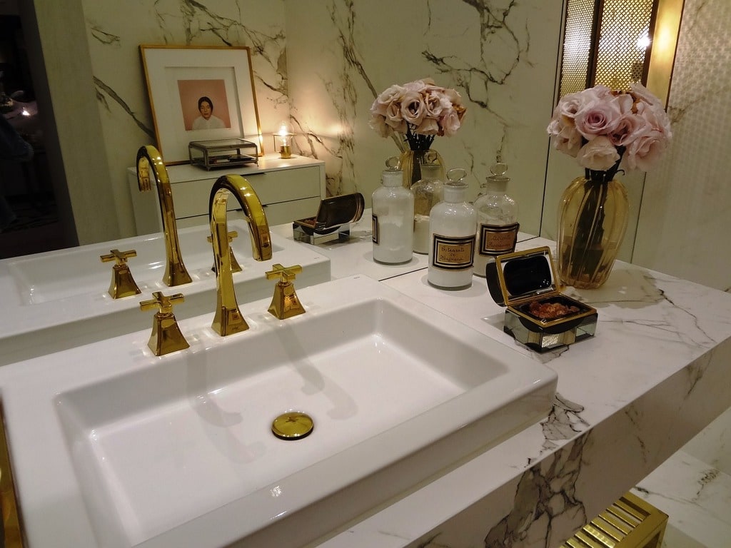 Moderniser une salle de bain avec peu de travaux